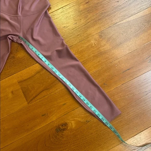 ALO Yoga 7/8 High Waist Air Lift Legging Soft Mulberry - Picture 13 of 13